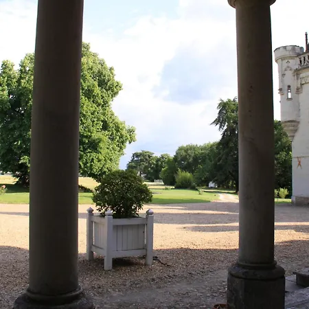Château De Salvert - Appartement&chambre D'hôtes