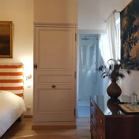 Château De Salvert - Appartement&chambre D'hôtes Couette-café 3*